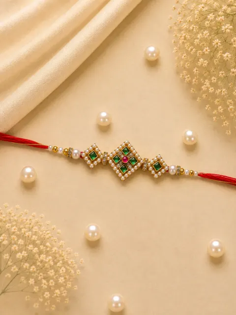 Emerald Royale Diamond Rakhi
